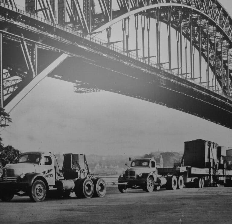 Yellow Express Harbour Bridge 2