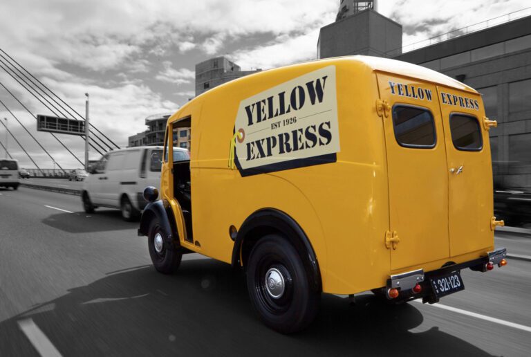 Yellow Express Anzac Bridge